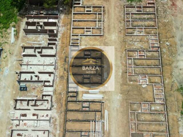 #408 - Casa em condomínio para Venda em Camaragibe - PE