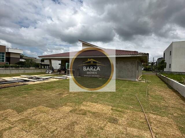 #658 - Casa em condomínio para Venda em Camaragibe - PE