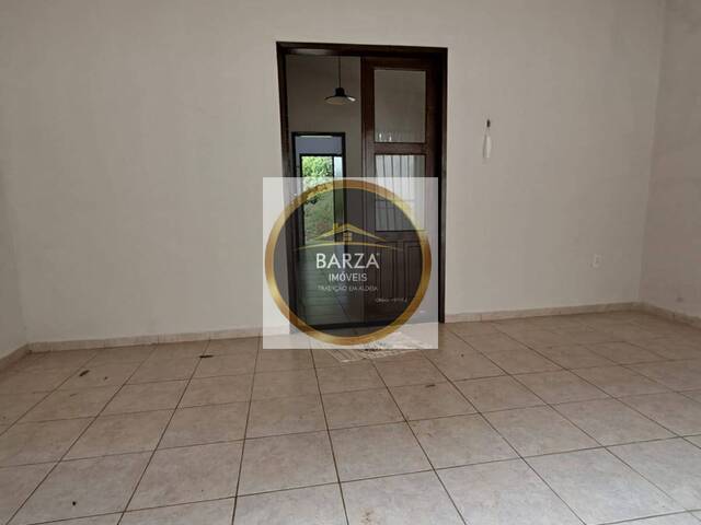 Casa para Locação em Camaragibe - 2